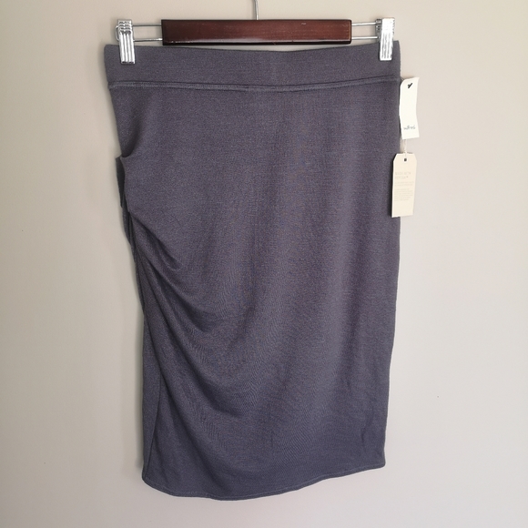 Aritzia Wilfred Free Tyra Skirt NEW! - Picture 10 of 15